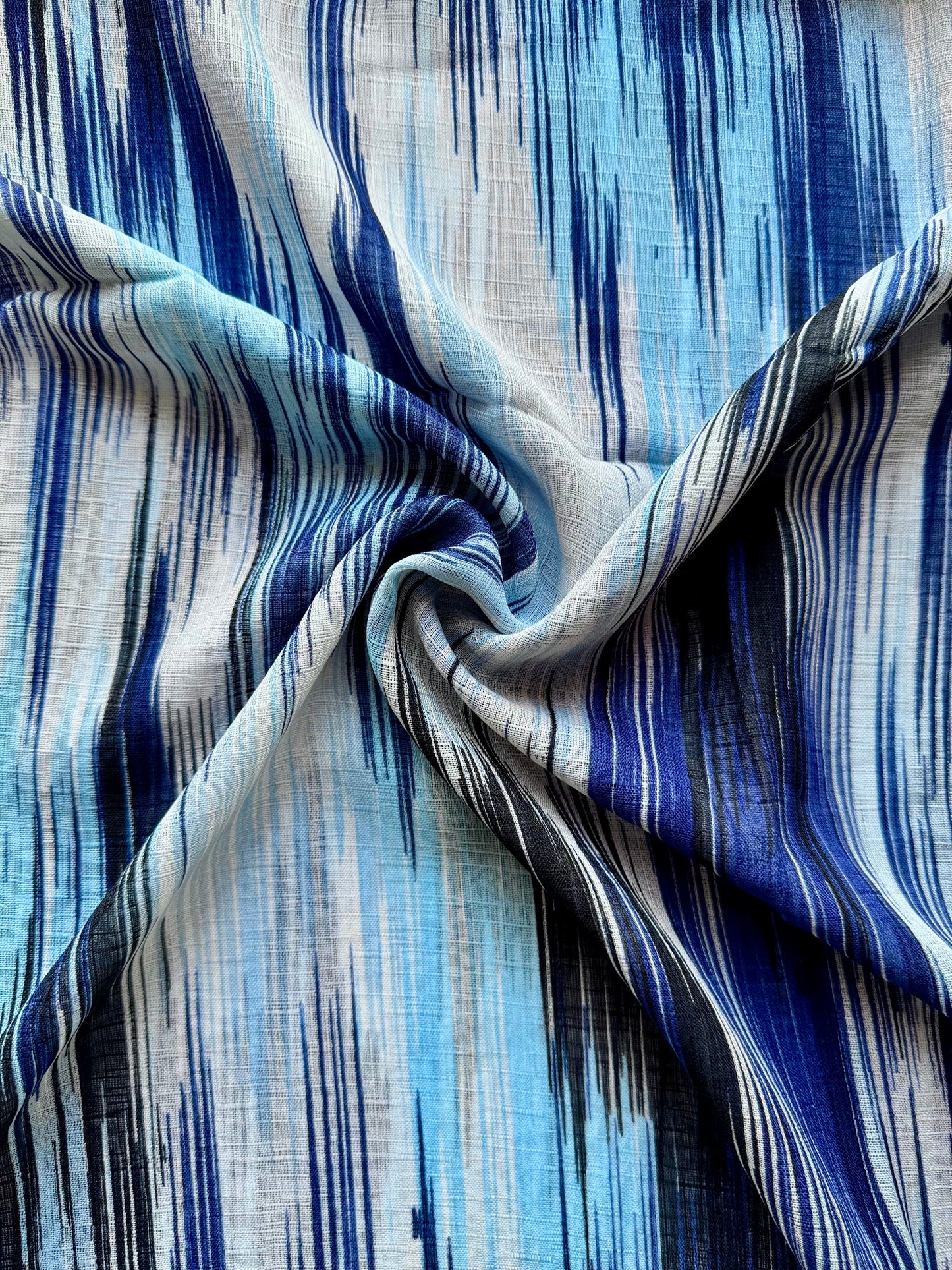 Ocean Lines Lawn