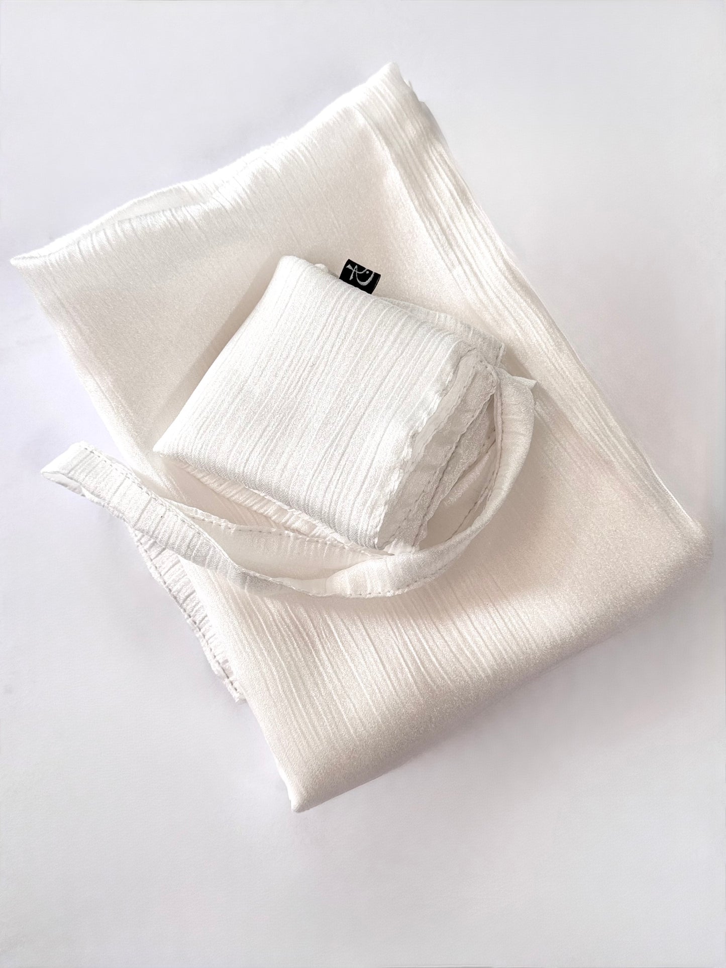 Pearl Shimmer Hijab-Niqab Set