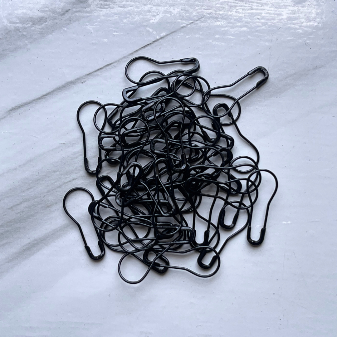 Black No Snag Pins Pack (50)