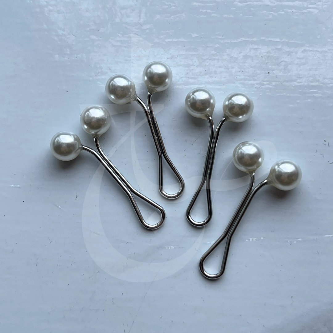 Pack of 4 White Pearl Pins