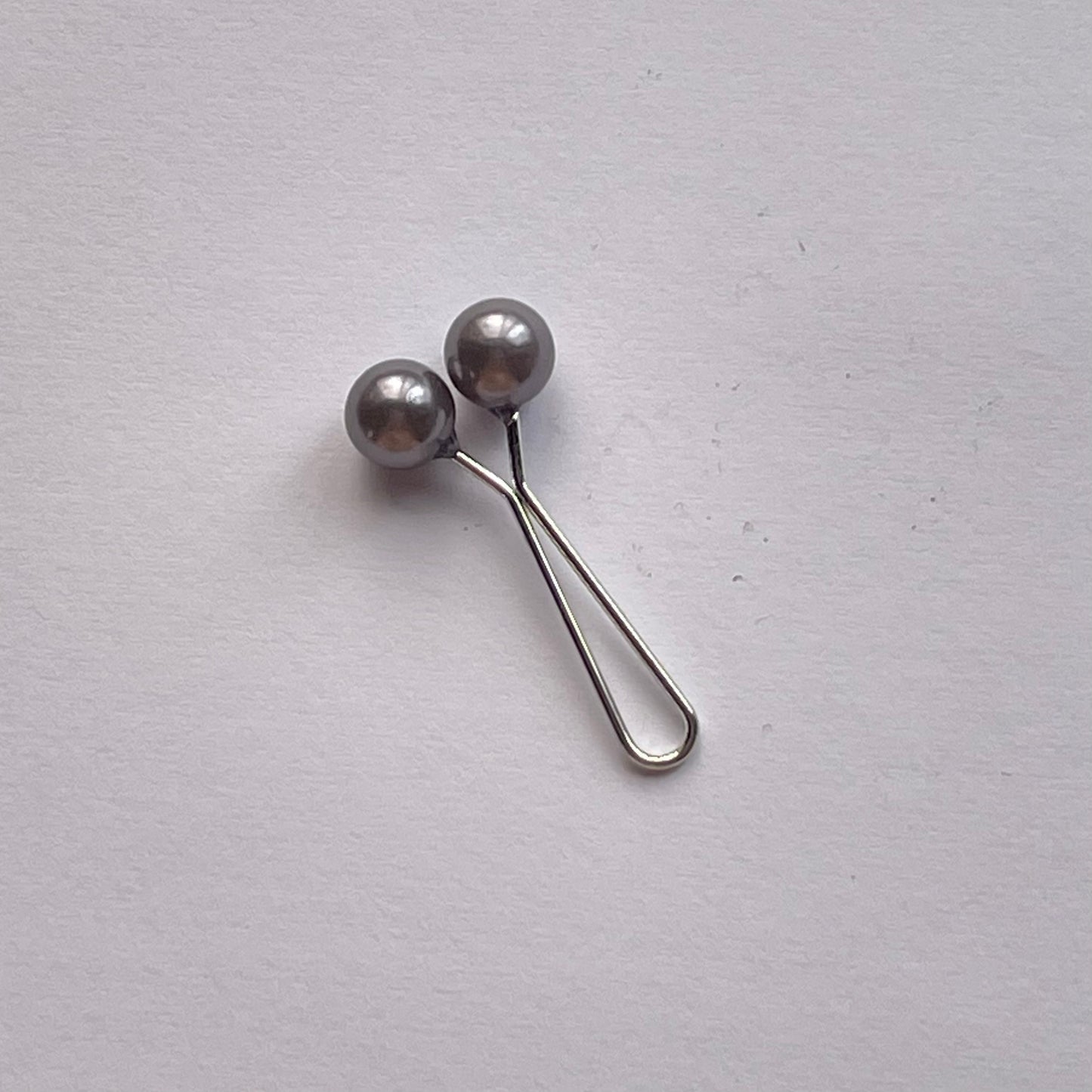 Pearl Pins (2)