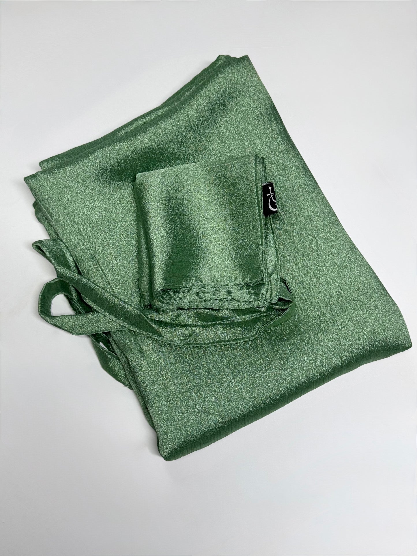 Pista Shimmer Hijab-Niqab Set