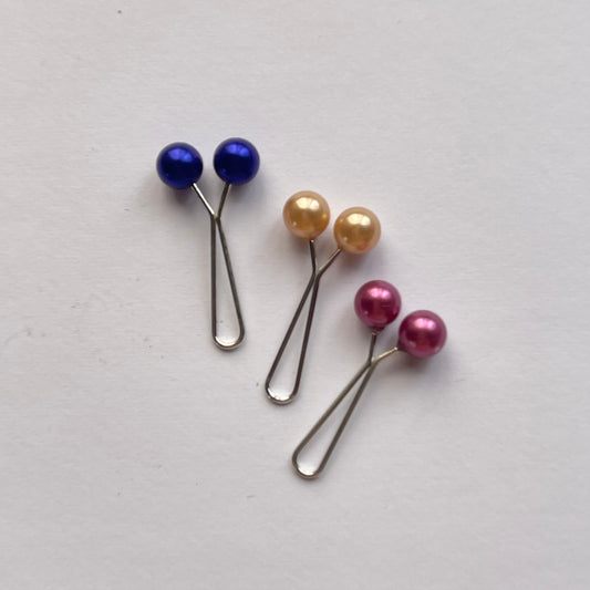 Pack of 3 Pearl Pins (2)