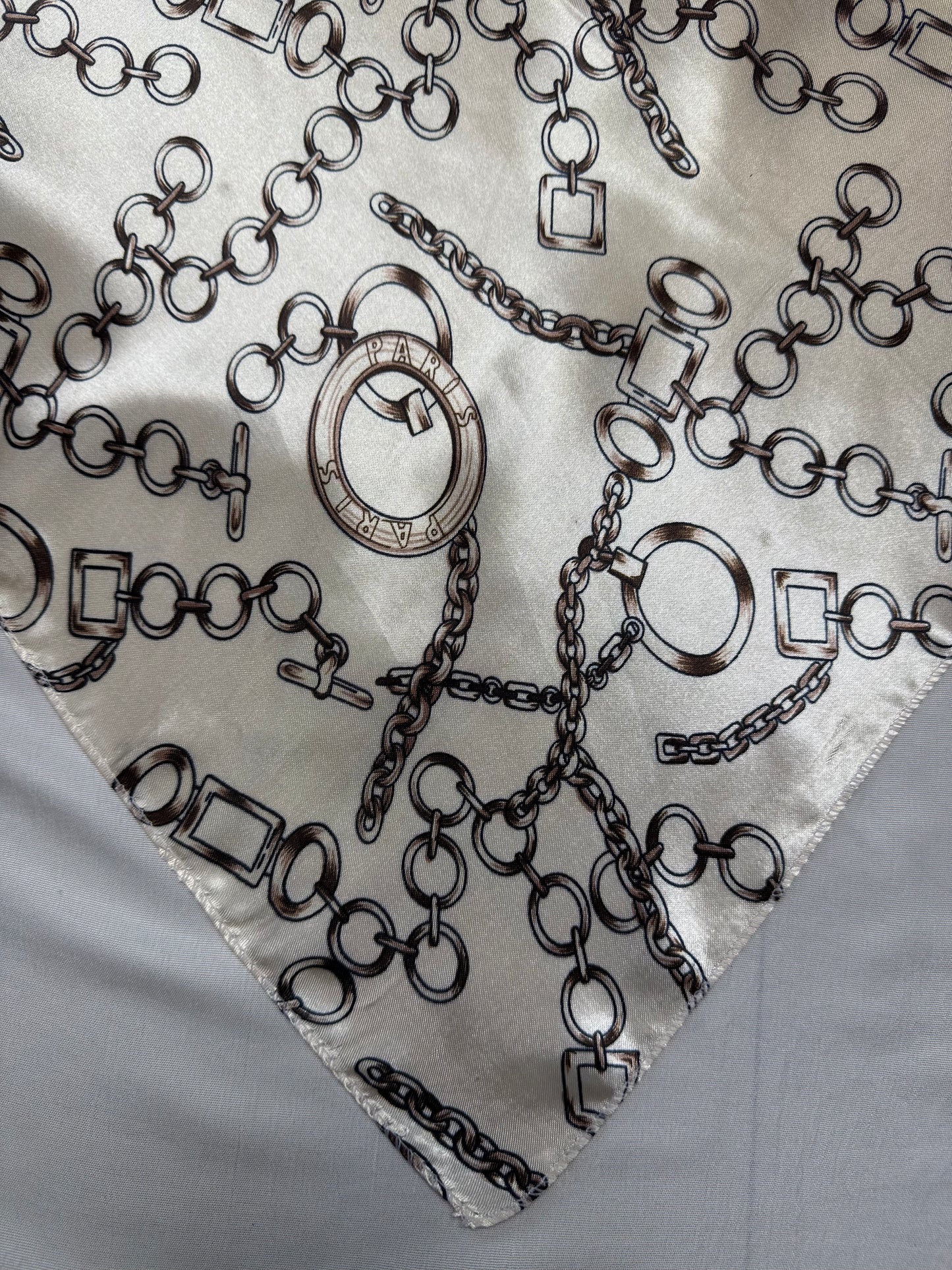 Cream Chains Bandana